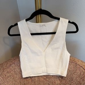 Aritzia crop top white